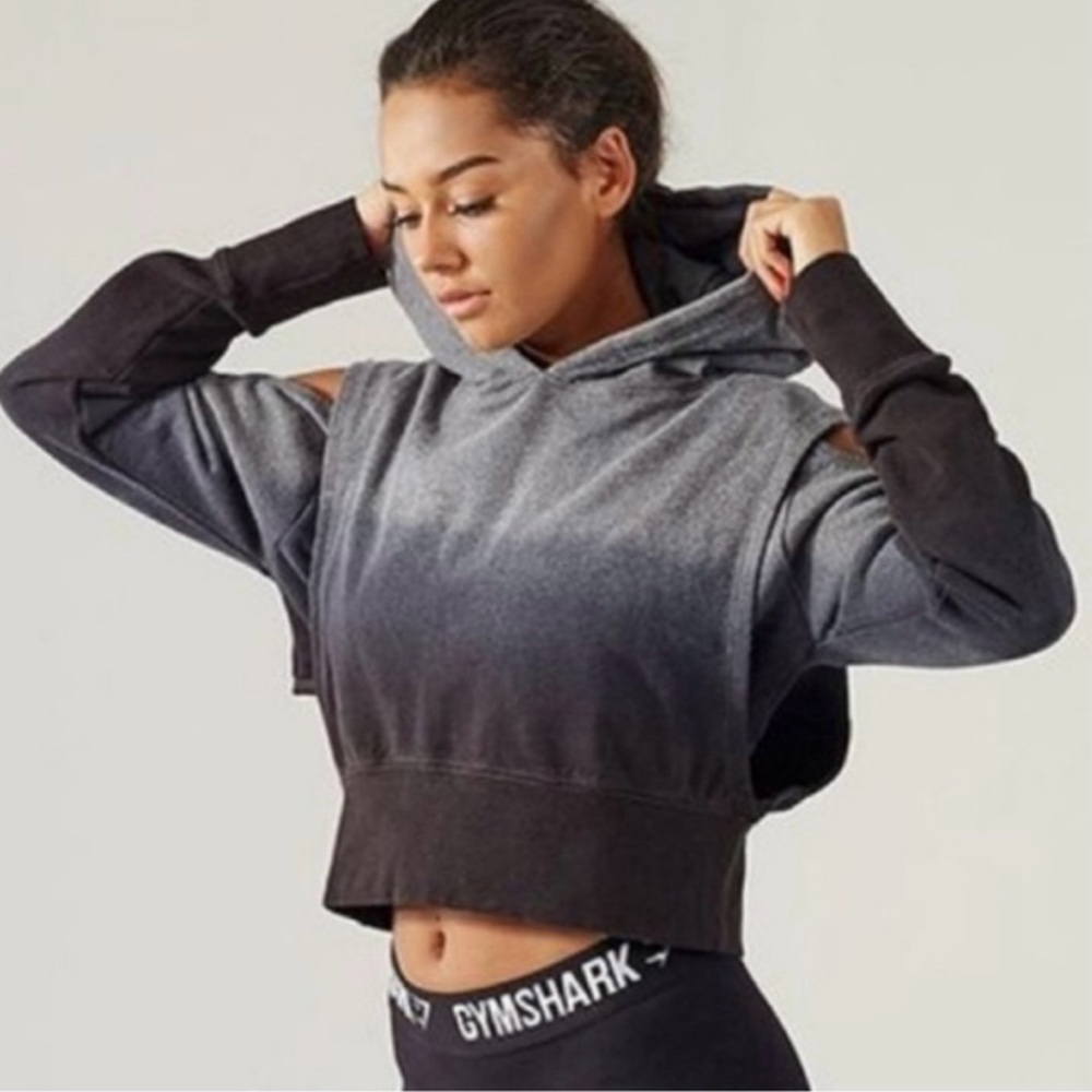 GYMSHARK Cirrus Ombré Gray Cropped Pullover Hoodie - Size M
